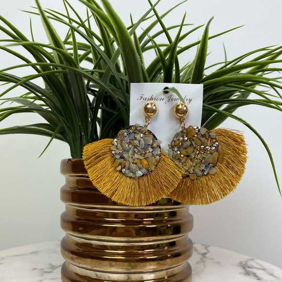 ‼️ Mustard Olive Blue Stone Diamond Fan Earrings - Picture 3 of 8